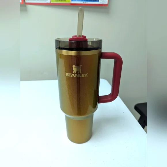 Lainey Wilson Edition Stanley Tumbler - Picture 1 of 5